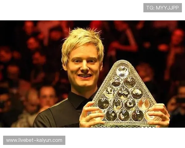 威廉姆斯与霍金斯鏖战至决胜局险胜成功晋级四强